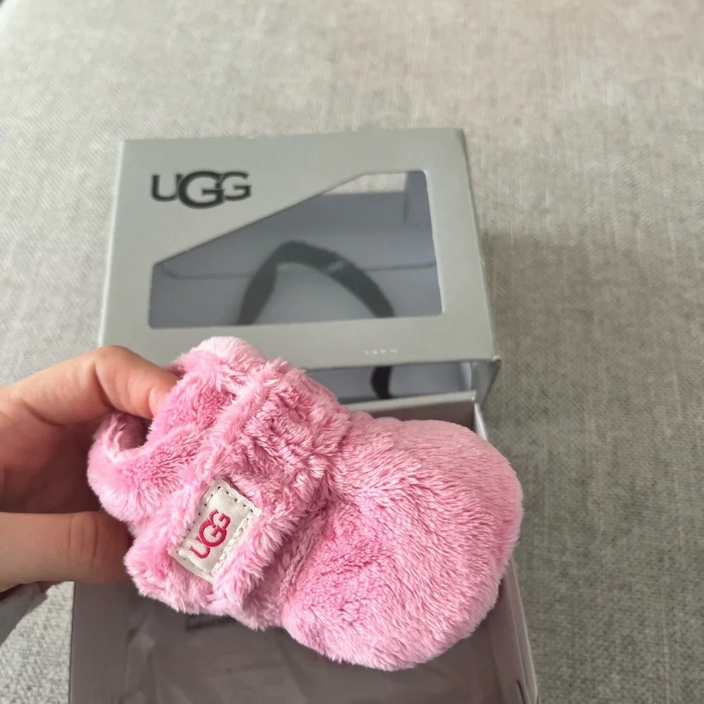 Ugg Baby Bixbee Bootie Crib Shoe